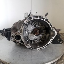 MANUAL GEARBOX TOYOTA RAV 4