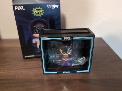 Thrilljoy pixl batgirl vinyl - pixl,