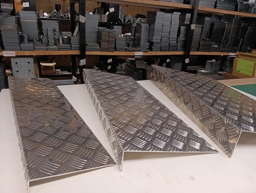 Wheelchair threshold step ramp - wheelchair,