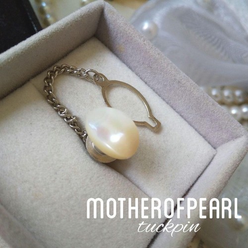 White pearl mother - pearl,