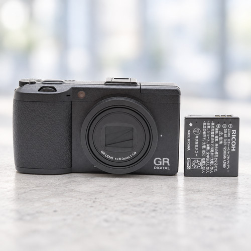 Ricoh digital iii 10mp - gr,