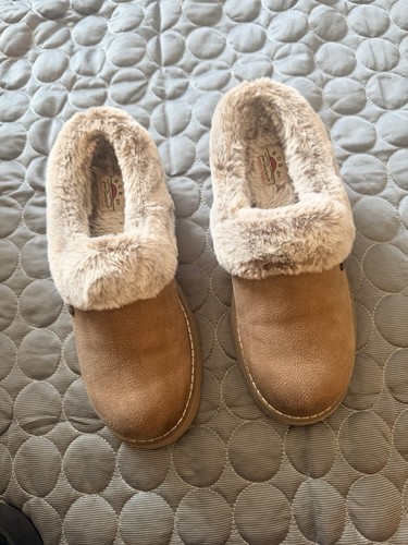 Skechers bob fur trim slippers - skechers,