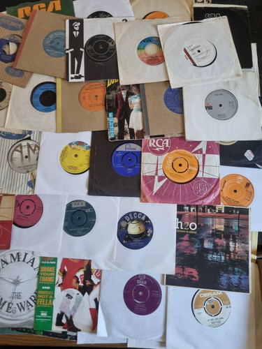 Huge joblot approx - 200, 7"