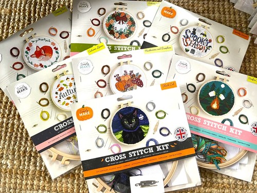 Docrafts autumn halloween - &,