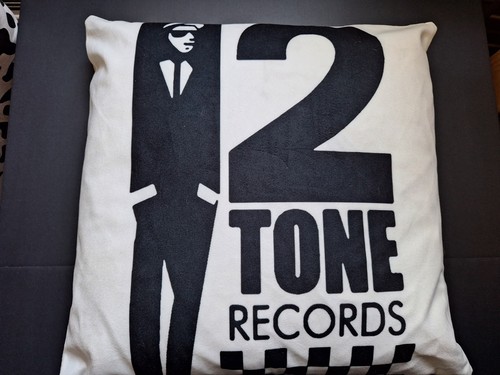 Ska tone records black - tone,