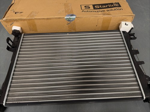 Engine cooling radiator for - cooling,
