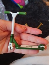 RARE finger scooter tech deck Tech Deck Finger Whips