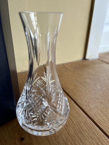 Stuart crystal small glass bud - small,