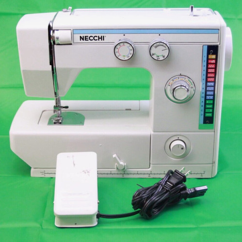 Vintage necchi model - vintage, 537l