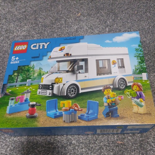 Lego city holiday - camper, van