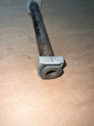 Crf 450 rear wheel axle - 450,