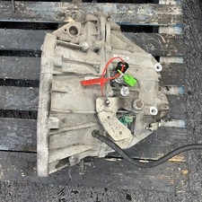 RENAULT LAGUNA 2.0 DIESEL 6 SPEED MANUAL GEARBOX CODE PK4007 WITH WARRANTY