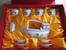 TEA SET BOAT TEA POT 4 CUPS