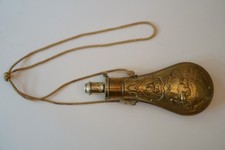 Antique Powder Horn by G&J.W. Hawksley Calibrated in Drams