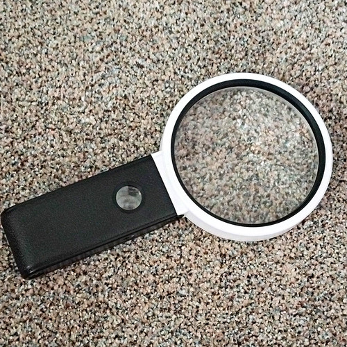 Folding handheld magnifying - folding,