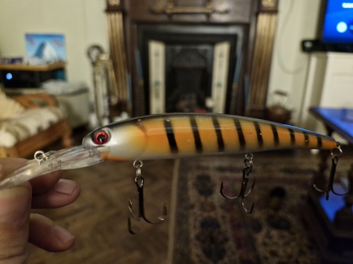 Large pike lure 5cm - large, 6