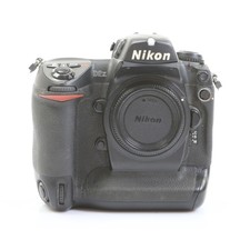 Nikon D2X + 61 thousand