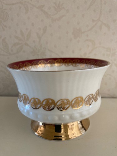 Elizabethan fine bone china - bone,