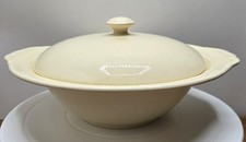 Johnson Bros Victorian Serving Dish With Lid Cream Vintage Made In England 