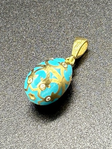 Vintage silver gilt egg charm - silver, charm/