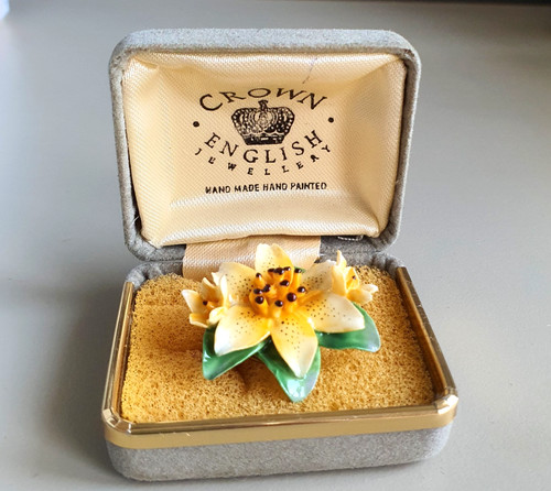 Vintage crown english - vintage,