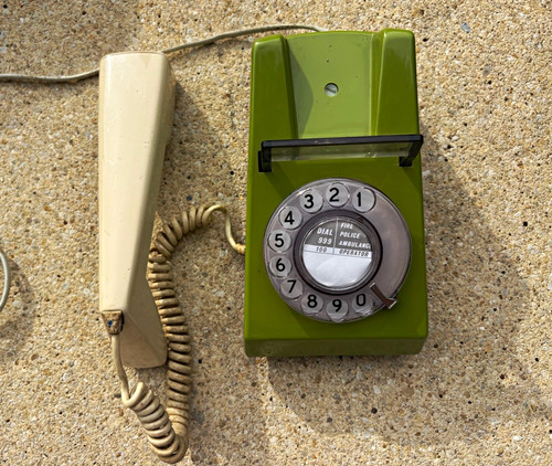 British telecom tele 8722g - british,