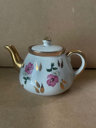 Teapot small gibsons - teapot,