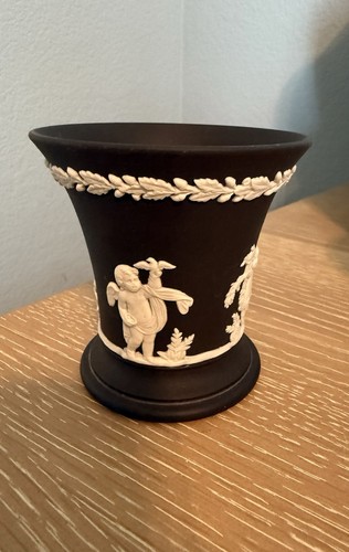Vintage wedgewood black - vintage,