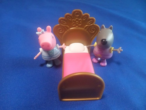 Peppa pig princess figures - princess,