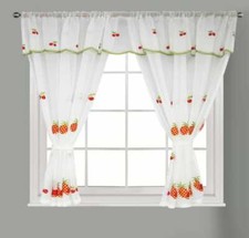 New kitchen curtain - rod, pocket
