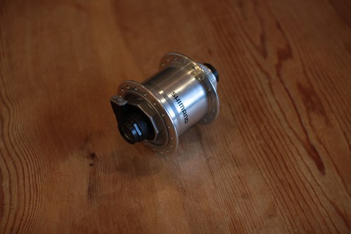 Shimano 15x100mm dynamo - , hub