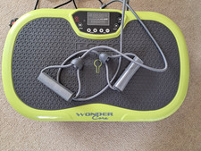 Wondercore Rock 'N' Fit Vibration Plate and seat.  