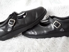 Rockport Black Leather Flat T