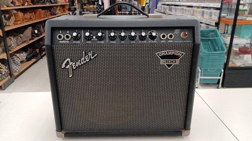 Fender guitar amp champion300 - guitar,