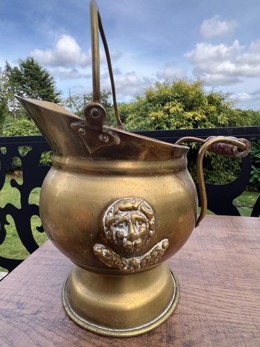 Vintage beautiful brass small - brass,