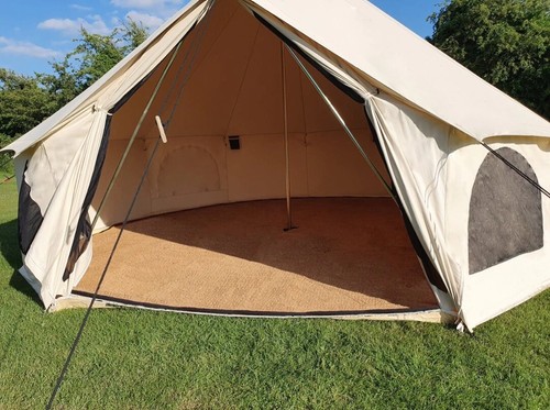 Bell tent with - bell, ground