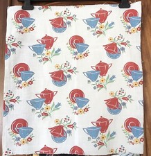 vintage 1930s american novelty conversational cotton feedsack fabric. teacups. 