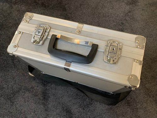 Aluminium camera case with - aluminium,