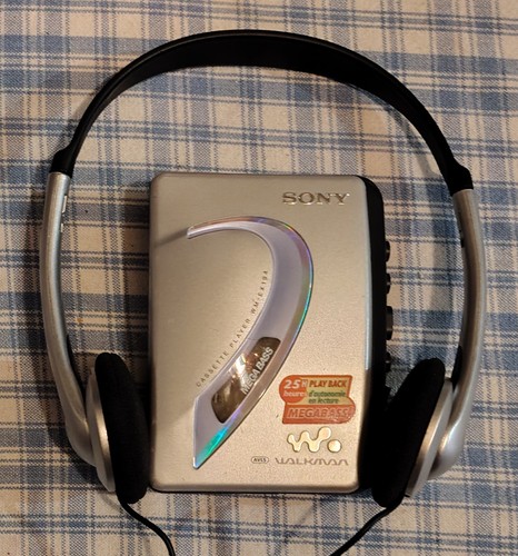 Serviced sony walkman ex194 - sony,