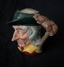 Vintage Royal Doulton Pied