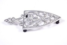 Silver Powder Coated Cast Iron Kitchen Trivet