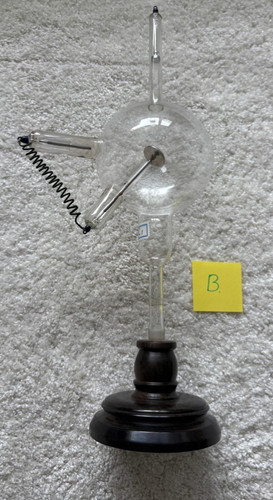 Antique leybold ray tube - x,