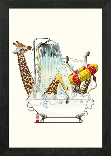 Giraffe the bath - in,