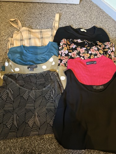 Woman clothes bundle sizes - clothes,