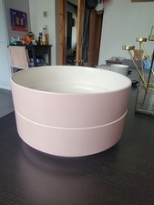 2 x Pink Stackable Round Serving dish/Bowl  23cm Diameter 
