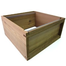 Cedar Brood Box National Bee