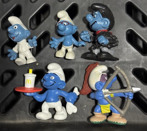 Job lot vintage smurfs - job,