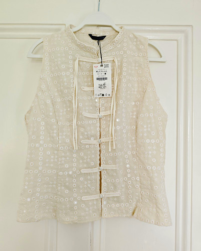 Bnwt zara embroidered eyelet - zara,