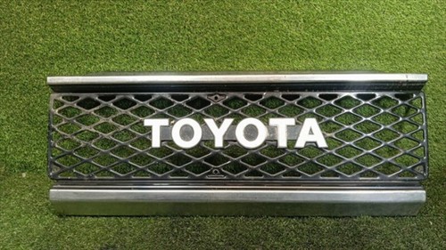 49428 front grille toyota - 49428,