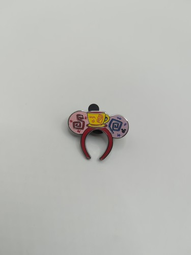 Disney pin mad tea party - mad, ear